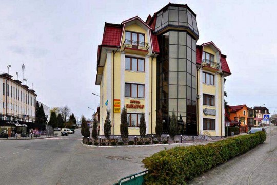 Готель Сенатор