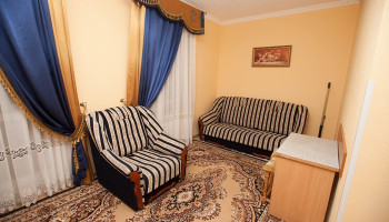 /upload/rooms/11/suite304_3.jpg