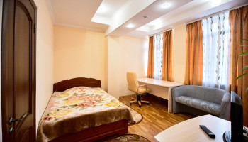 /upload/rooms/135/apartamenti-krishtaleviy-palac-1-korpus2.jpg