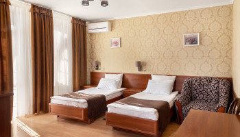 /upload/rooms/15/nomer-pokrascheniy-gotel-villa-marta-truskavec2.jpg