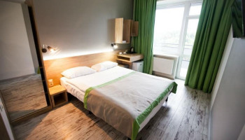 /upload/rooms/171/pokrascheniy-vip-gotel-vesna-truskavec1.jpg
