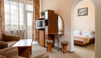 /upload/rooms/174/lux2.jpg