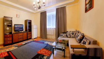 /upload/rooms/284/lyuks-pokrascheniy-pansionat-aleksik-truskavec.jpg