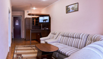 /upload/rooms/292/napivlyuks-2-kat-sanatoriy-truskavec-sbu1.jpeg