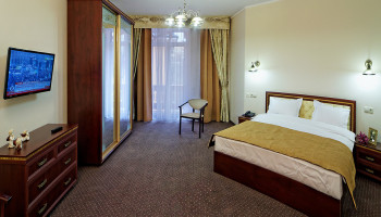 /upload/rooms/32/standart-pokrascheniy-got-svityaz-truskavec.jpg