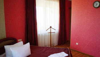 /upload/rooms/345/odnomisniy-gotel-germes-truskavec1.jpg