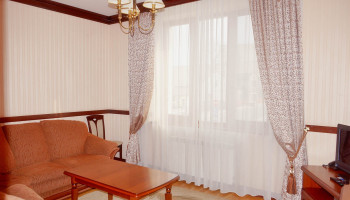 /upload/rooms/355/lyuks-gotel-senator-truskavec1.jpg