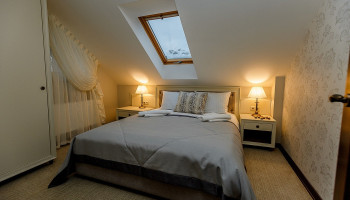 /upload/rooms/362/napivlyuks-gotel-galant-truskavec.jpg