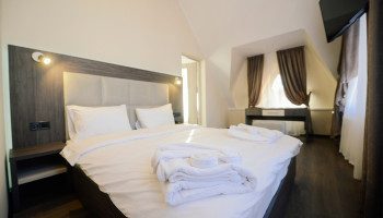 /upload/rooms/38/napivlyuks-simeyniy-got-svityaz-truskavec.jpg