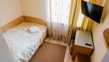 /upload/rooms/5/single_301_4_web.jpg