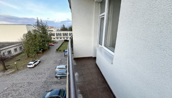 /upload/rooms/57/trikimnatniy-lyuks-sanatoriy-shahtar-truskvec6.jpg