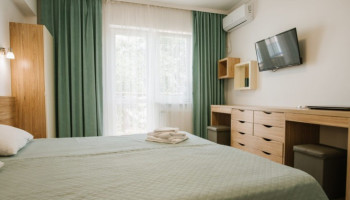 /upload/rooms/67/napivlyuks-pokrascheniy-sanatoriy-arnika-truskavec1.jpg