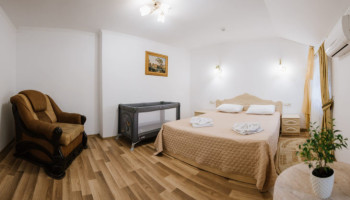 /upload/rooms/68/lyuks-e.jpg