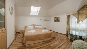 /upload/rooms/68/lyuks.jpg