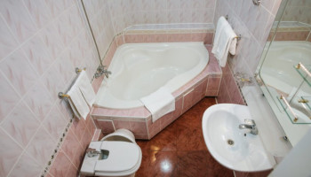 /upload/rooms/69/super-lyuks-sanatoriy-arnika-truskavec2.jpg