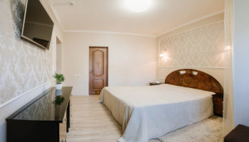 /upload/rooms/70/apartamenti-sanatoriy-arnika-truskavec.jpg