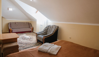/upload/rooms/8/superior_401_9.jpg