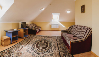 /upload/rooms/8/superior_402_2_web.jpg