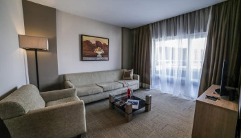/upload/rooms/90/lyuks-got-mirotel-truskavec1.jpg