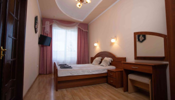 /upload/rooms/99/dvomisnyj-lyuks-11-scaled-e1699498288770.jpg